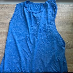 Lululemon workout top